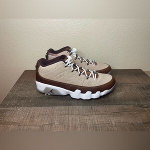 Air Jordan 9 Low Golf x Happy Life Wood.
- Size 11.5 Men.